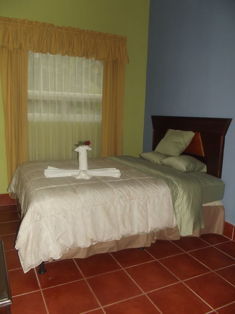 Hotel Ribiera Del Lago Peten Itza San Roman Exterior photo